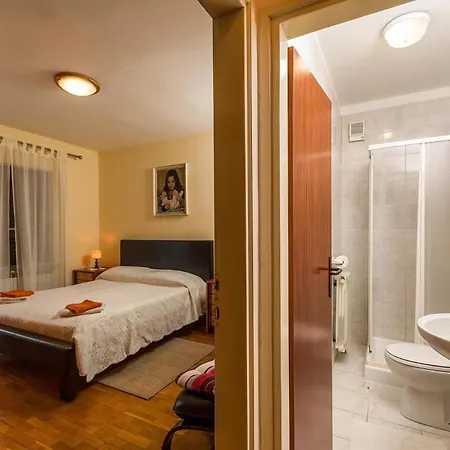 Apartment Fuer 4 Personen Ca 85 Qm In Banjole, Istrien Istrische Riviera