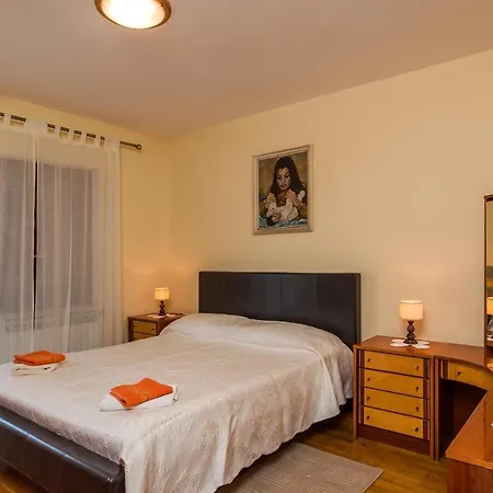 Fuer 4 Personen Ca 85 Qm In Banjole, Istrien Istrische Riviera Lejlighed