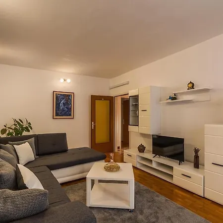 Fuer 4 Personen Ca 85 Qm In Banjole, Istrien Istrische Riviera * Banjole